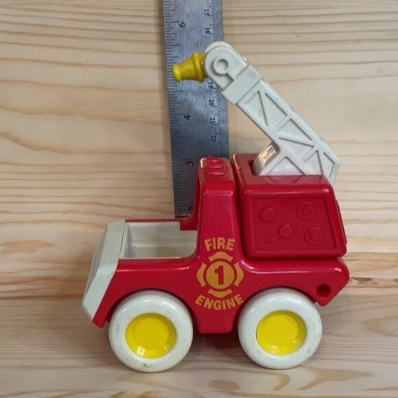 Vintage Tonka Fire Truck Push Toy Car Retro Red & Yellow - Picture 4 of 4